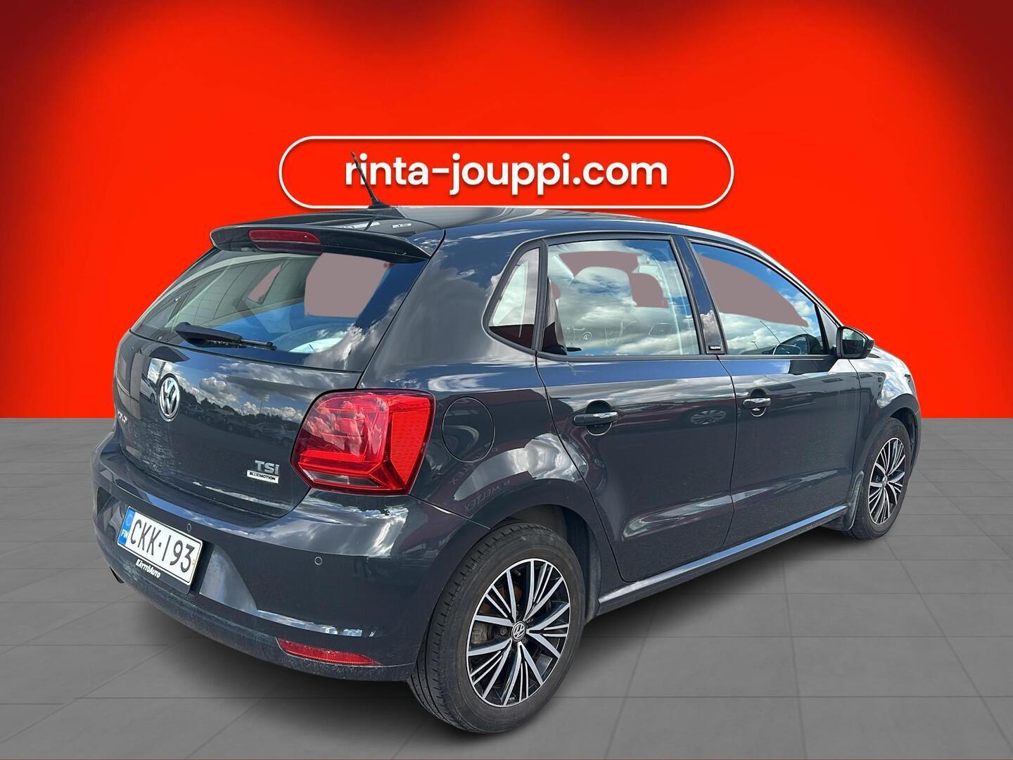 VOLKSWAGEN Polo 2016