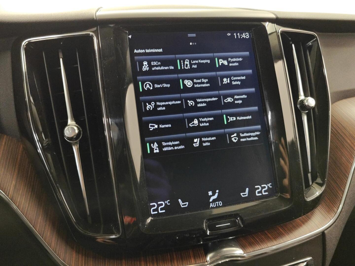 VOLVO XC60 2017