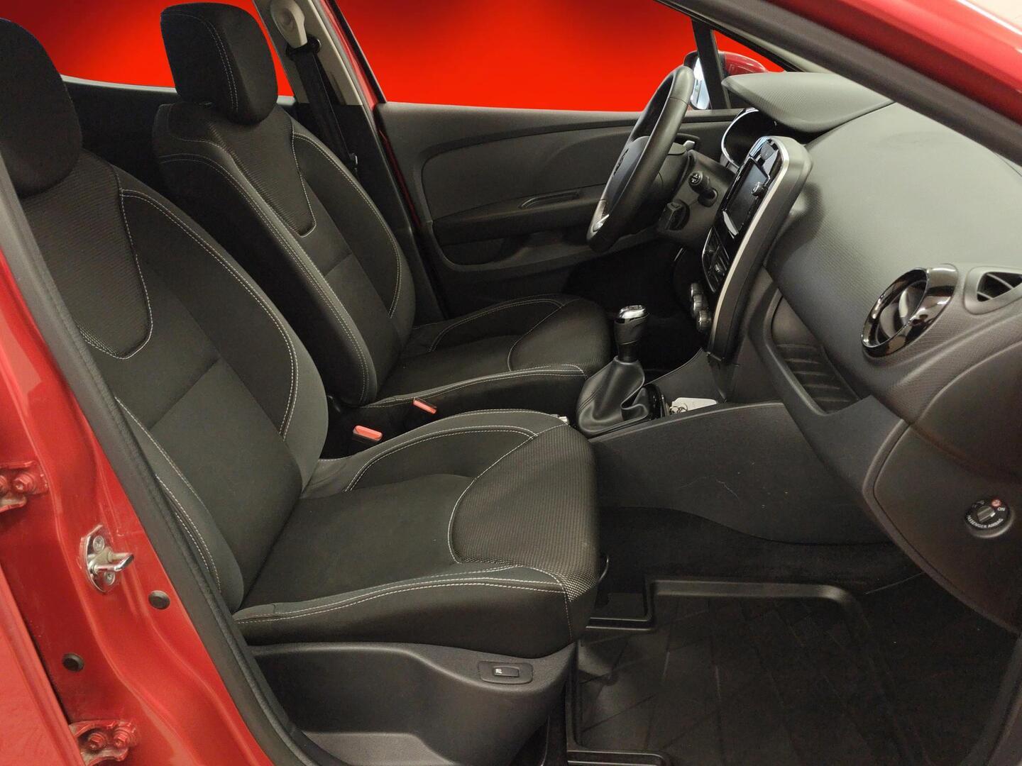 RENAULT Clio 2019