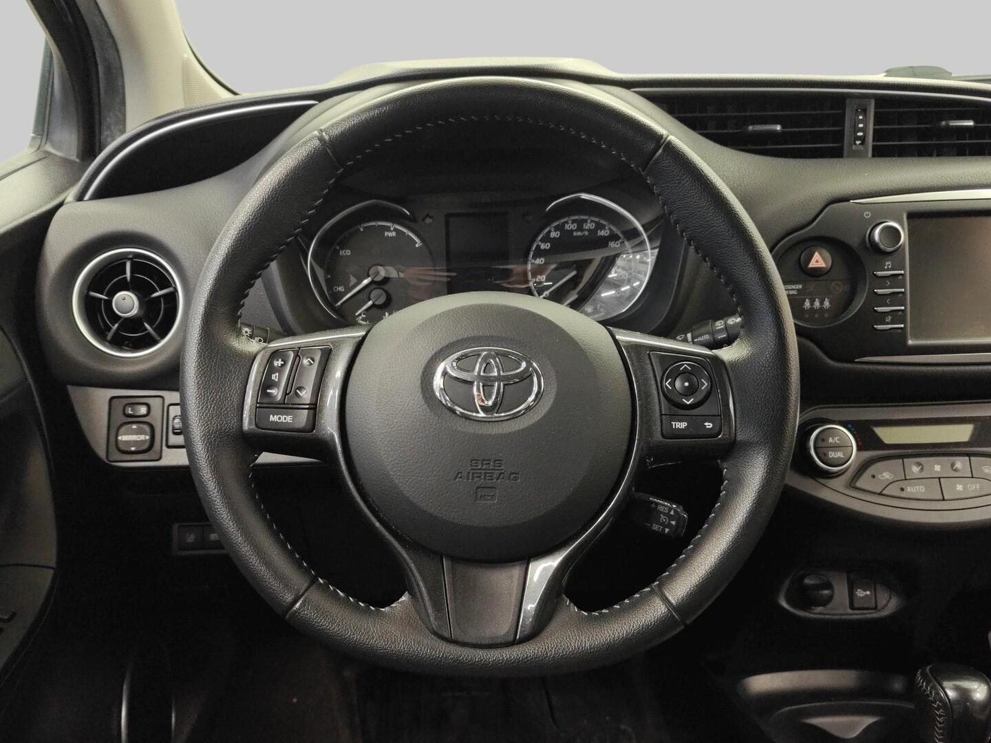 TOYOTA YARIS 2019