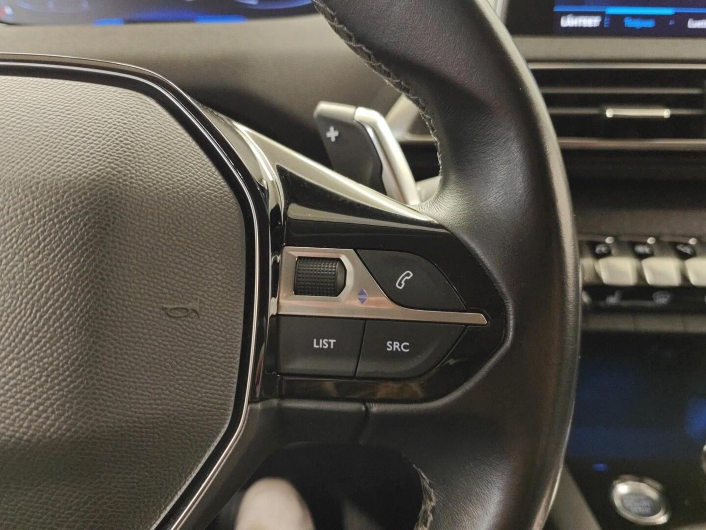 PEUGEOT 5008 2019