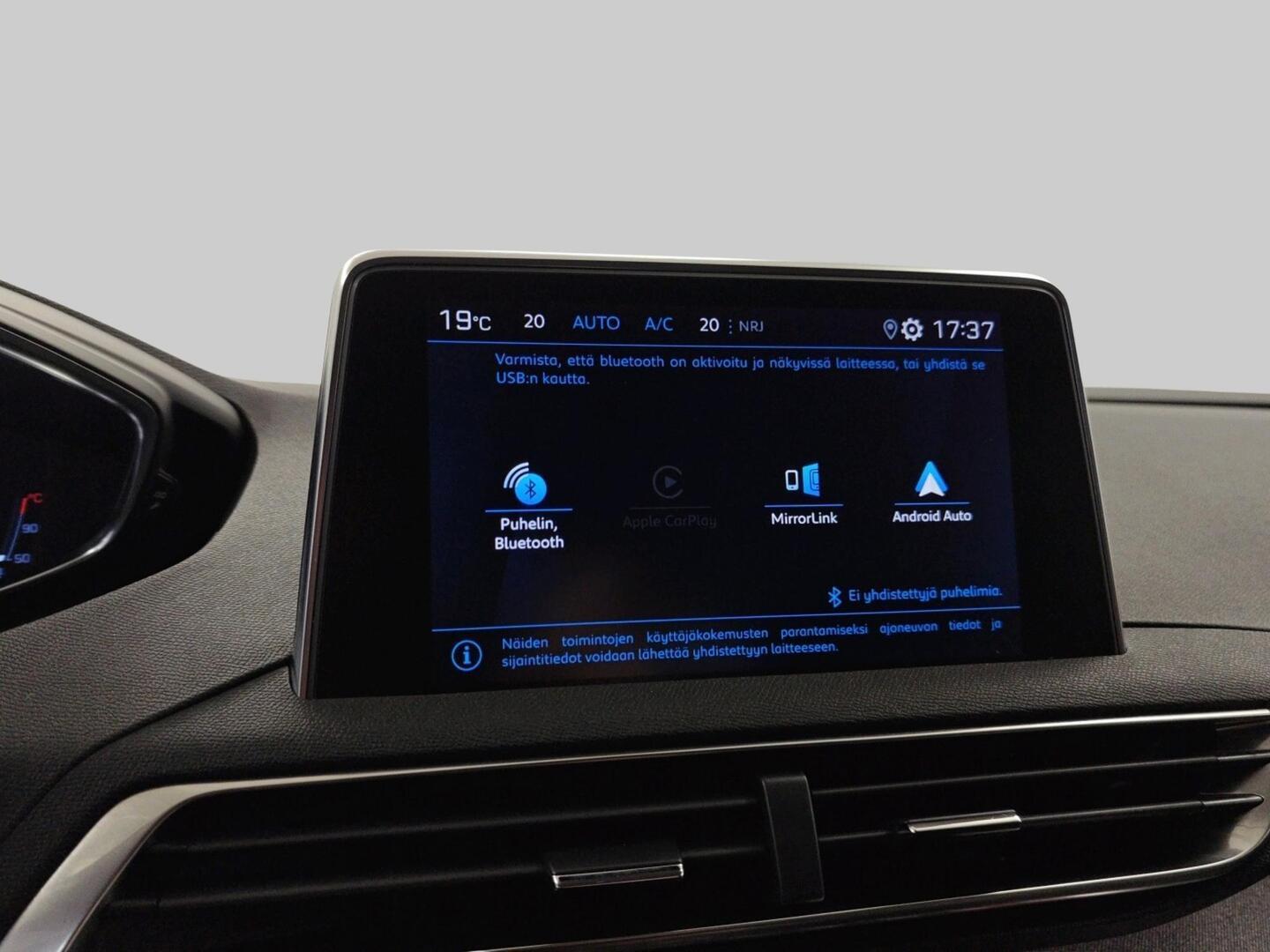 PEUGEOT 5008 2019