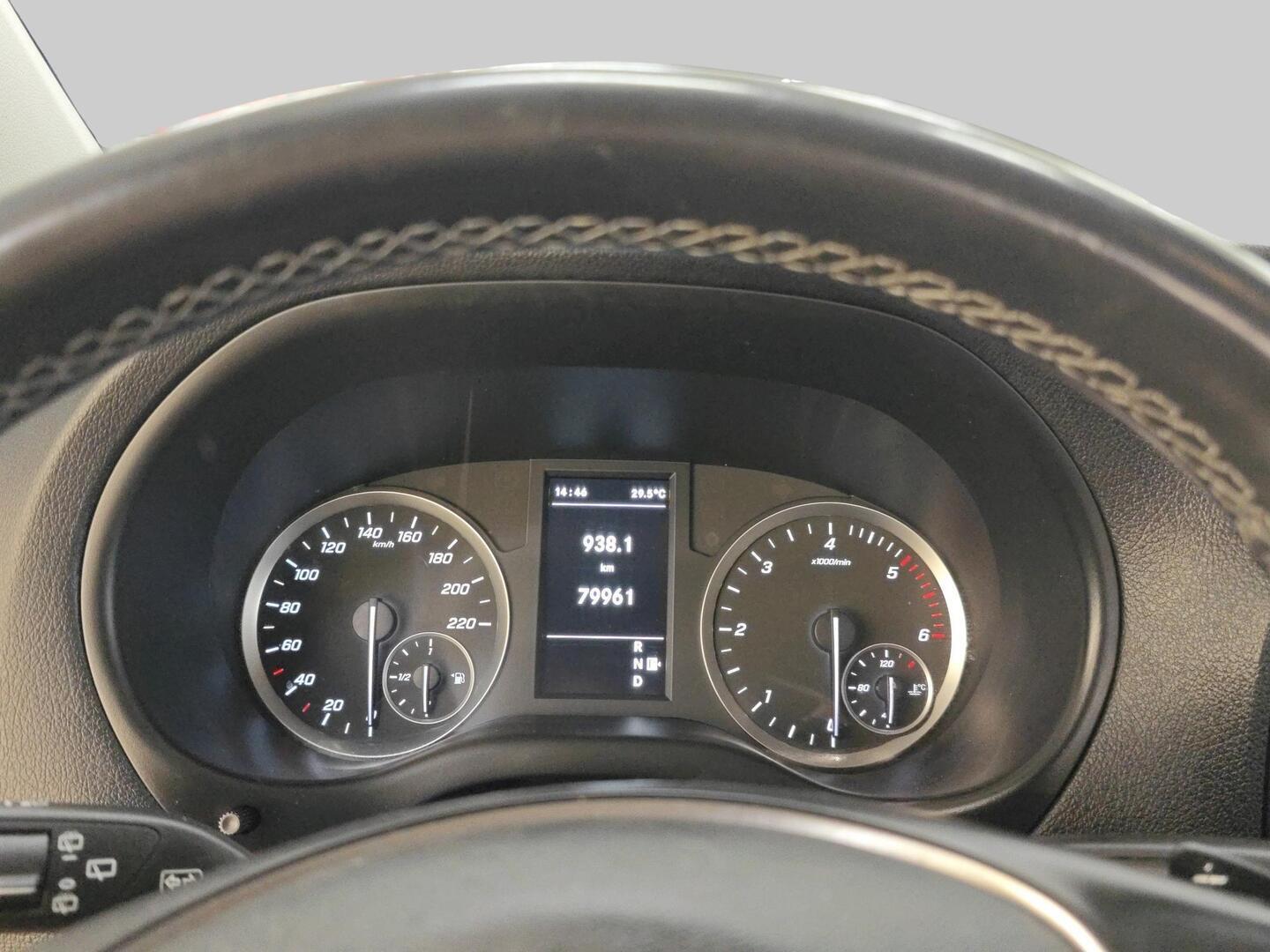 MERCEDES-BENZ Vito 2019