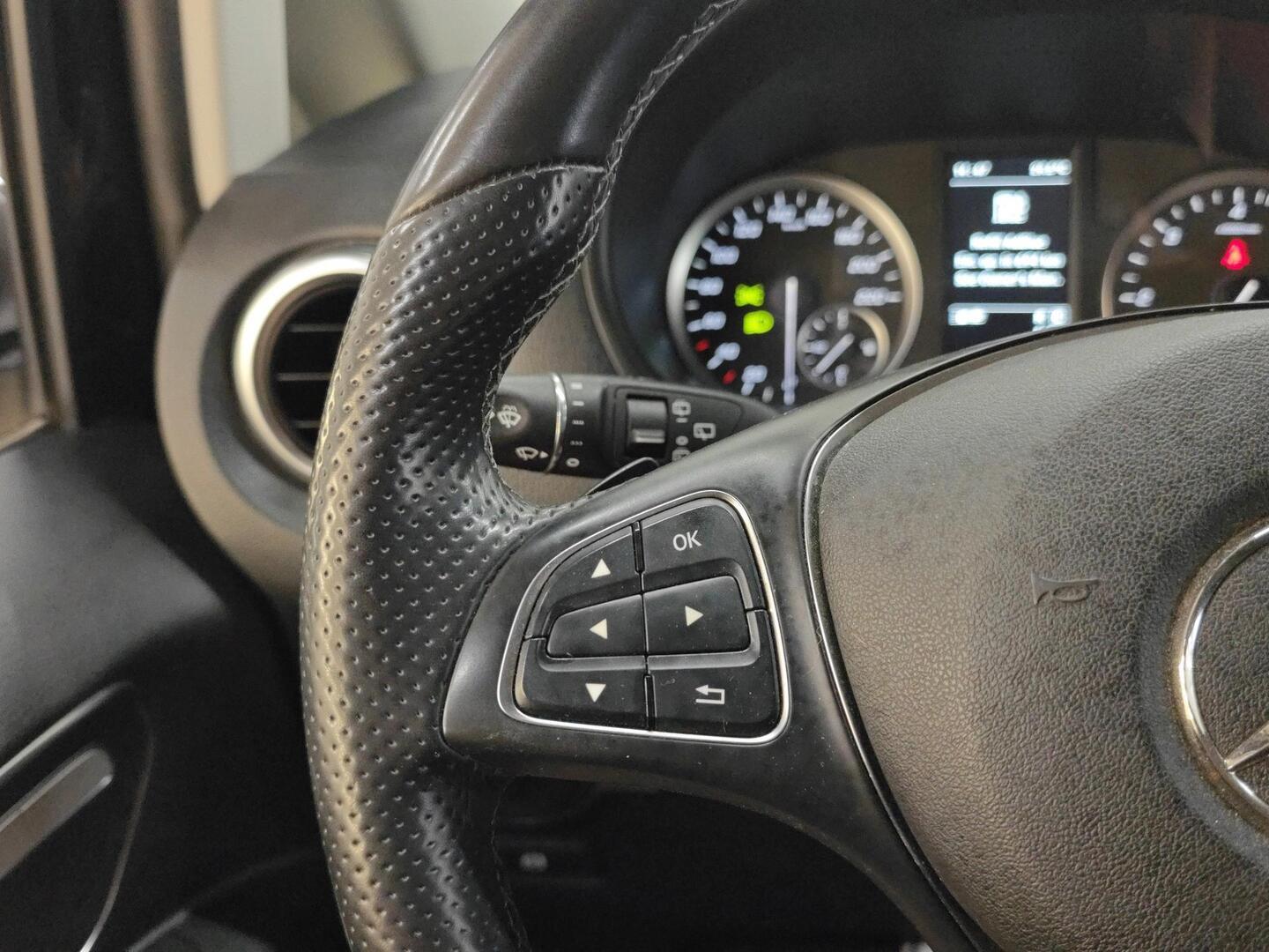 MERCEDES-BENZ Vito 2019