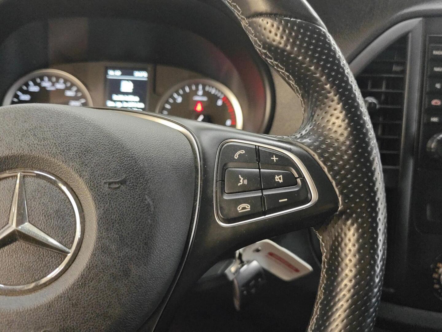 MERCEDES-BENZ Vito 2019