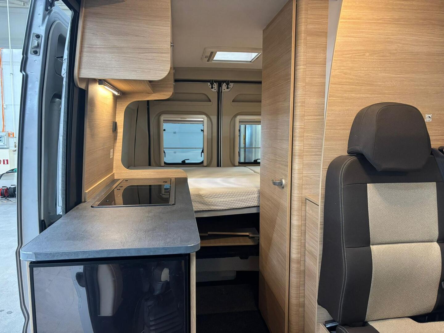 PÖSSL Roadcar R 600 2020