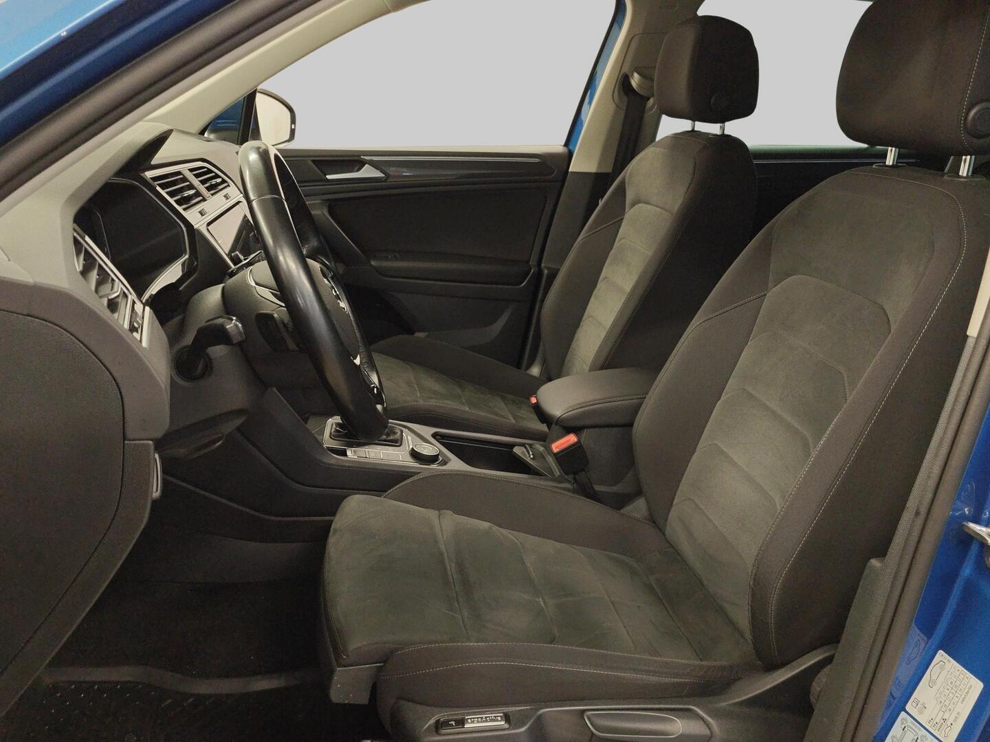 VOLKSWAGEN Tiguan 2020