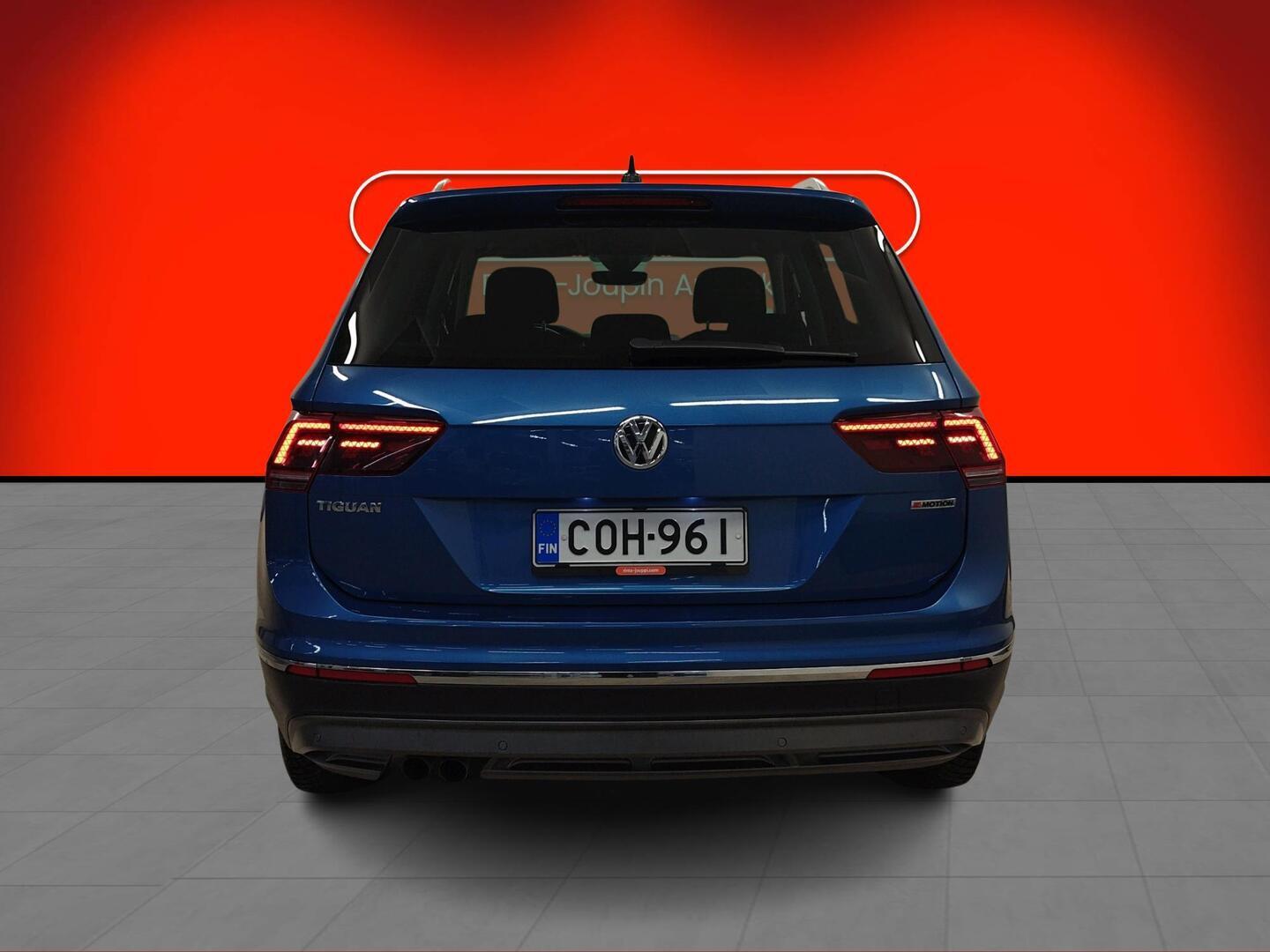 VOLKSWAGEN Tiguan 2020