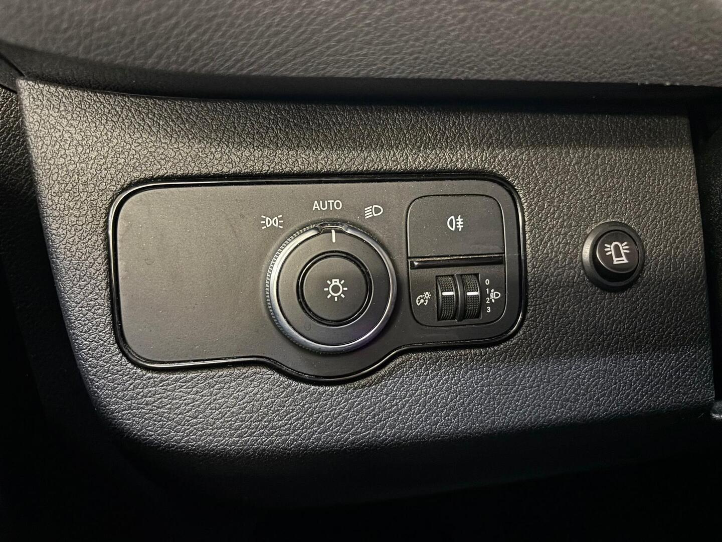 MERCEDES-BENZ Sprinter 2020