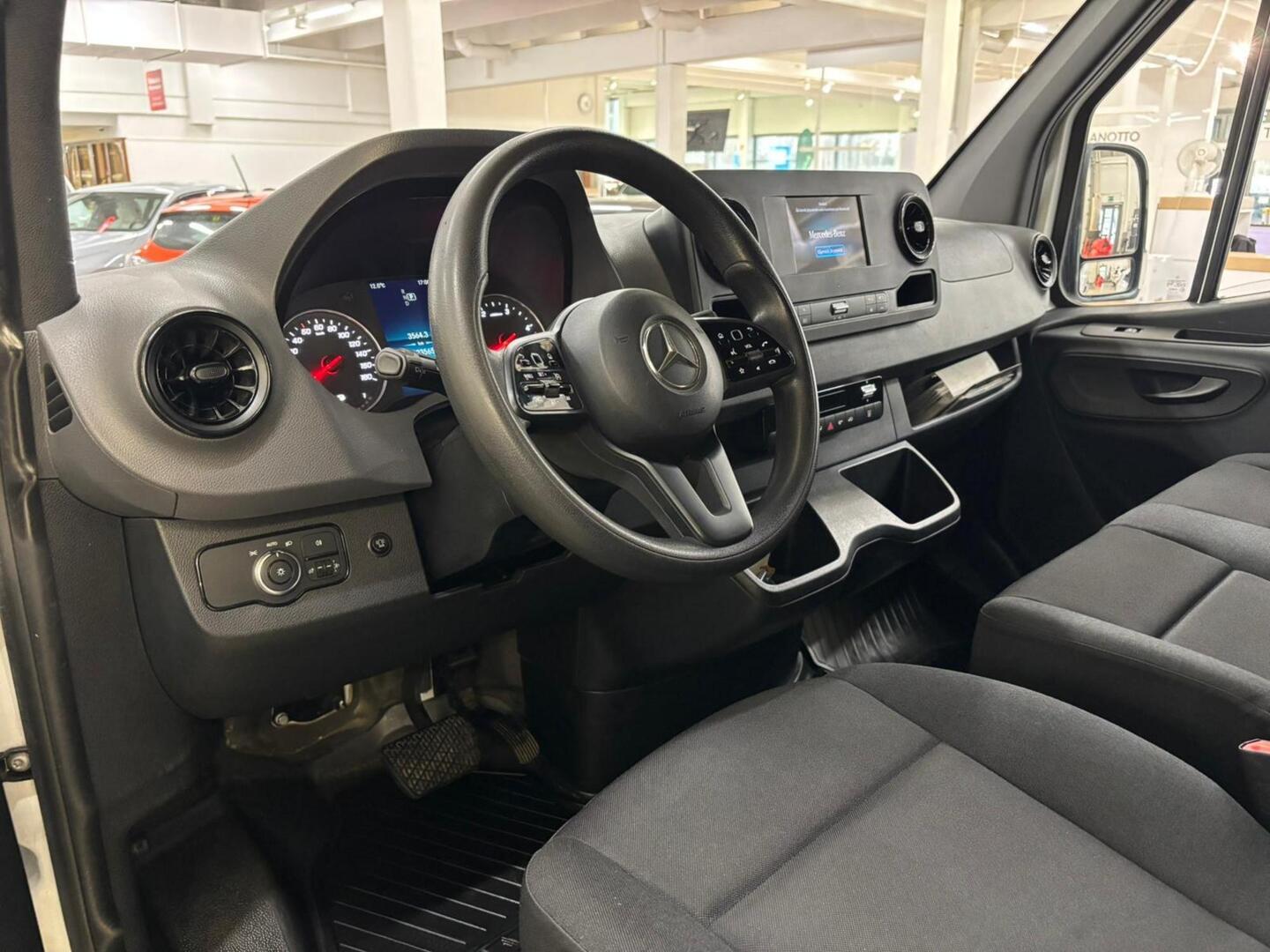 MERCEDES-BENZ Sprinter 2020