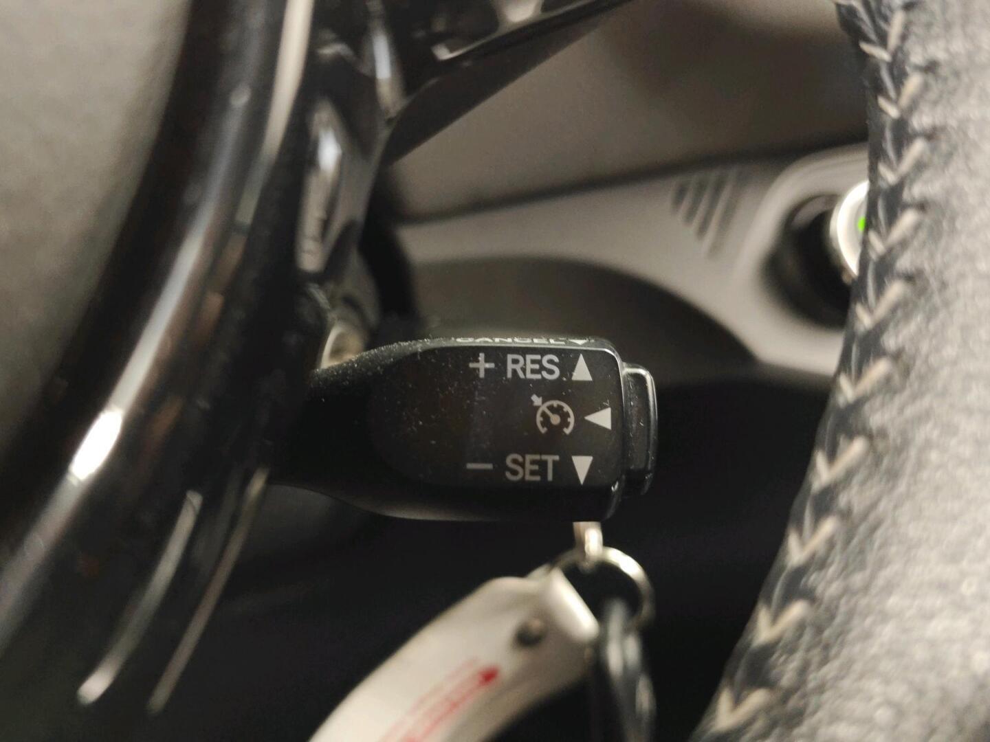 TOYOTA Yaris 2020