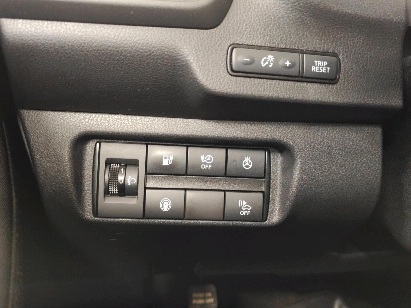 NISSAN Leaf 2020