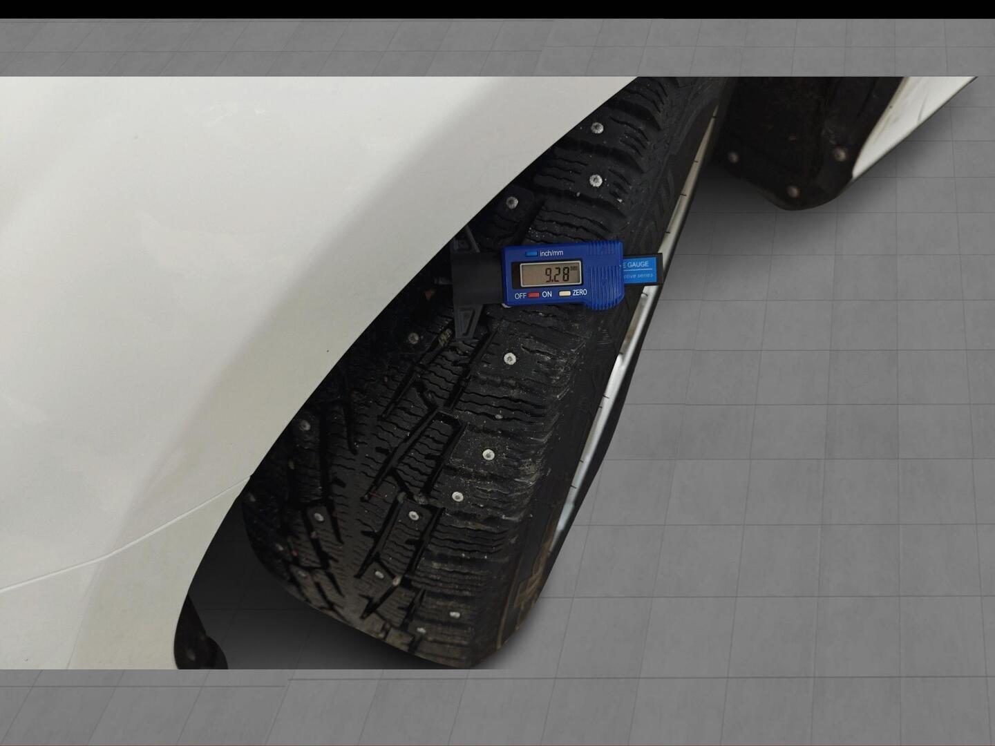 VOLVO V40 Cross Country 2018