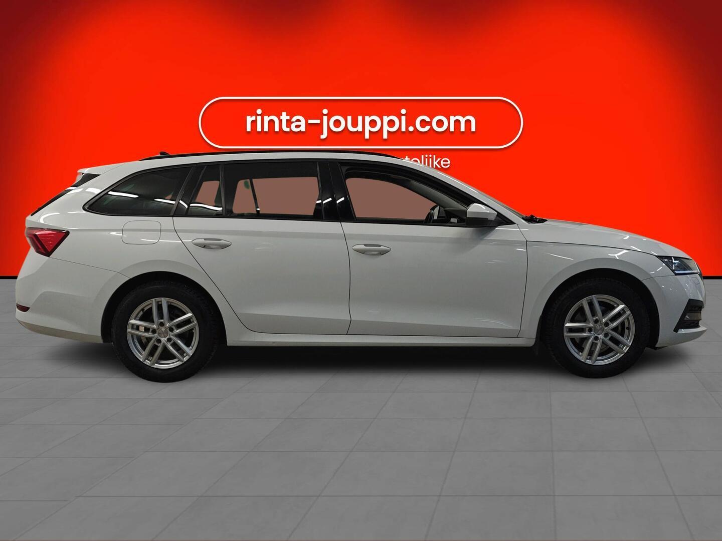SKODA Octavia 2021
