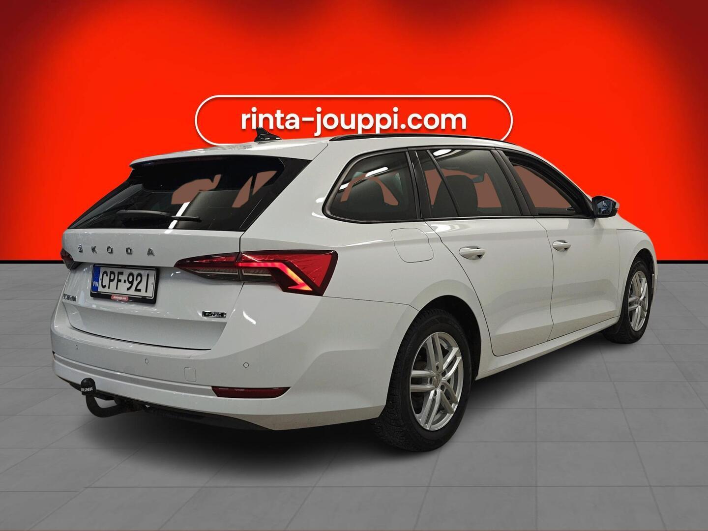 SKODA Octavia 2021