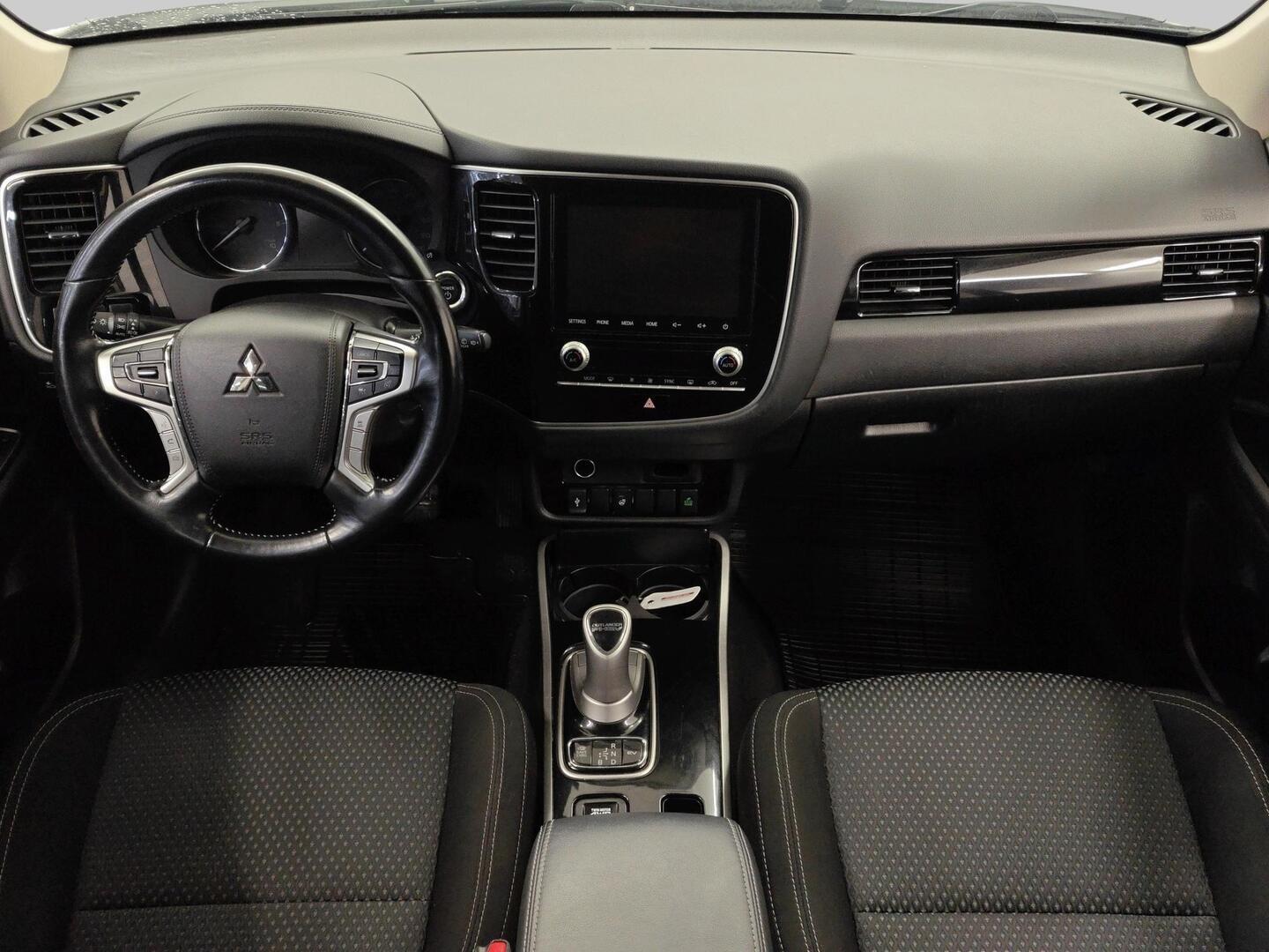 MITSUBISHI Outlander PHEV 2020