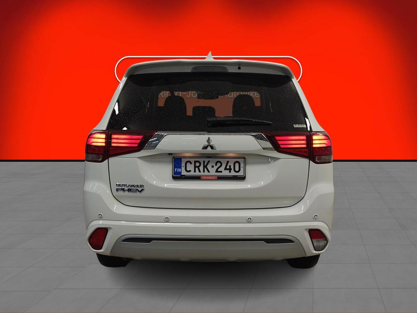 MITSUBISHI Outlander PHEV 2020