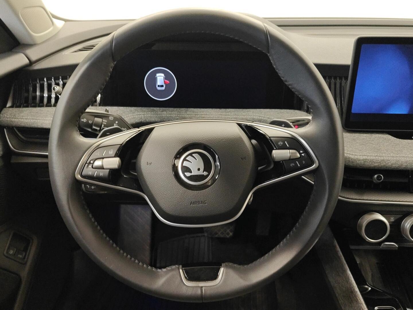 SKODA Superb 2024