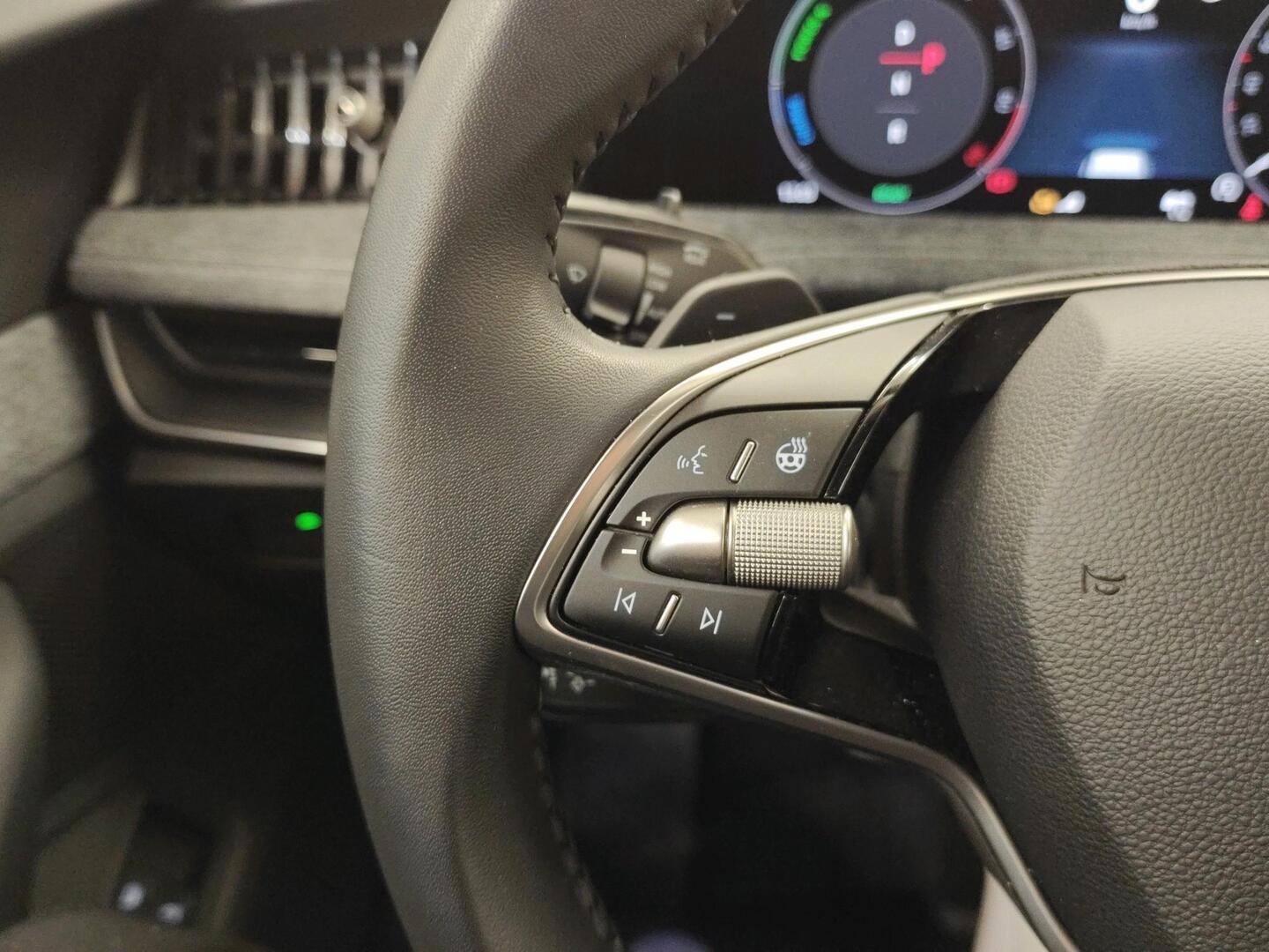 SKODA Superb 2024