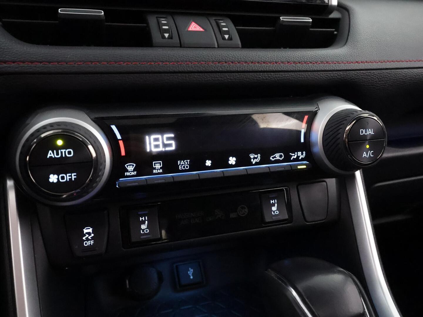 TOYOTA RAV4 Plug-in 2022