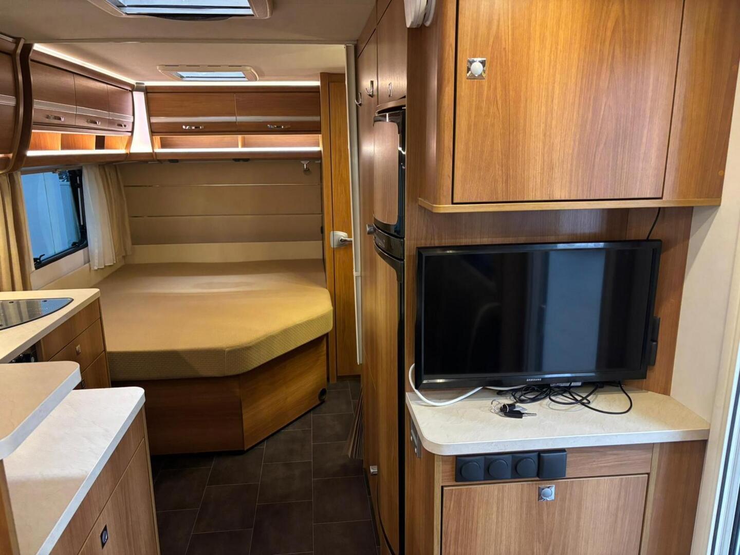 DETHLEFFS NOMAD 2016