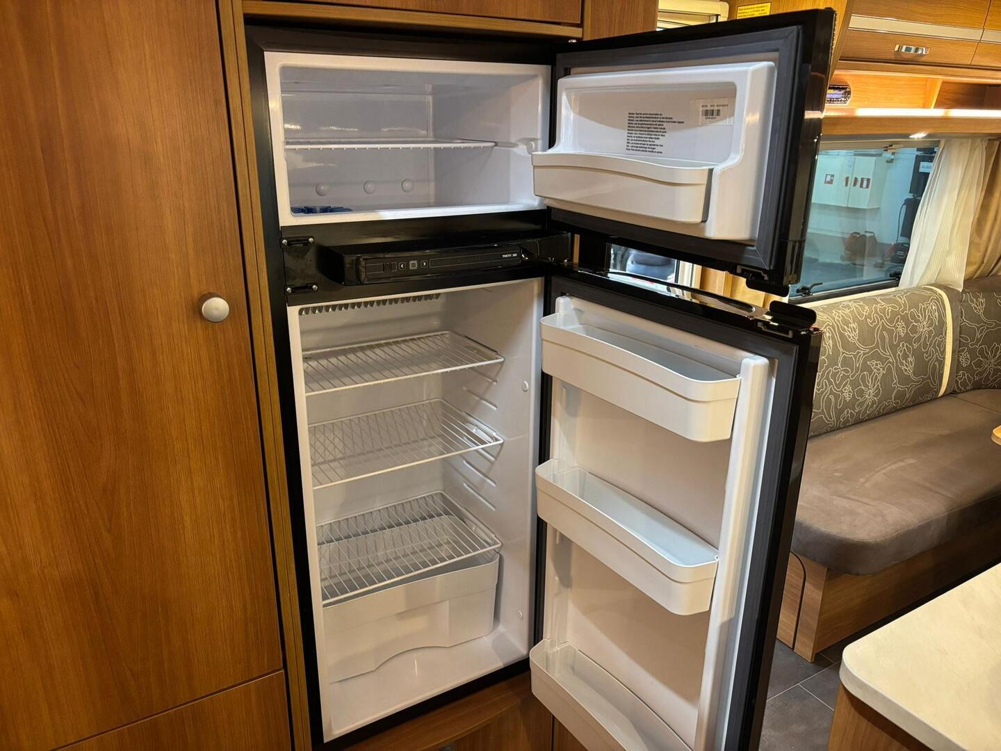 DETHLEFFS NOMAD 2016