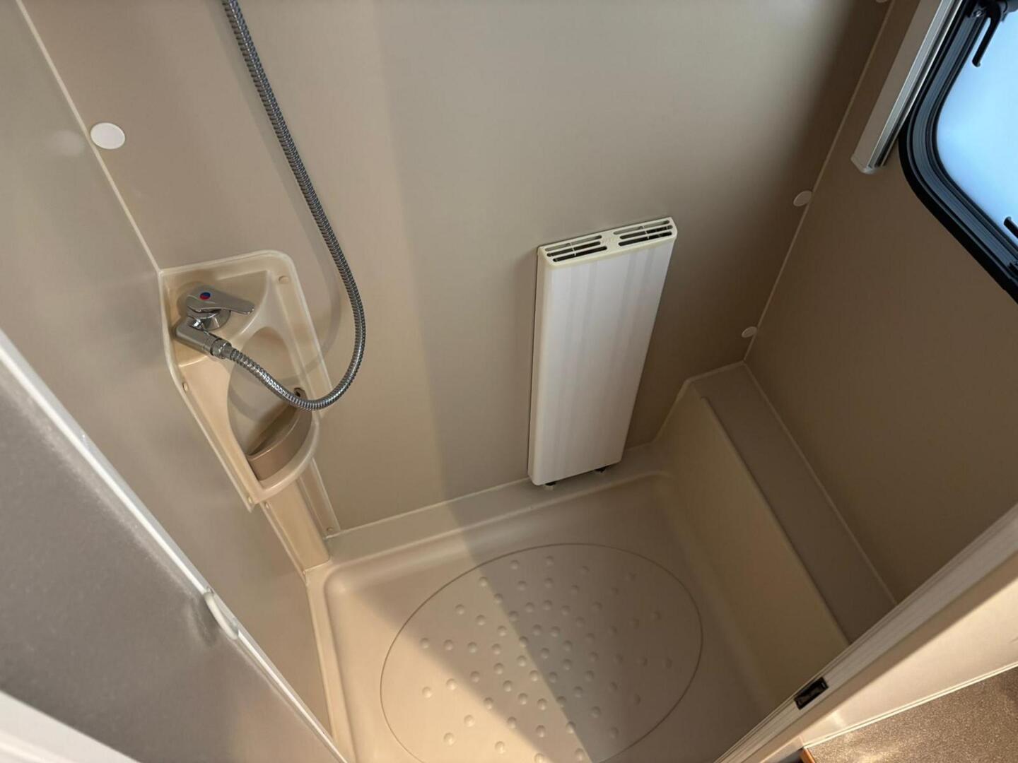 ADRIA 743 UP 2013