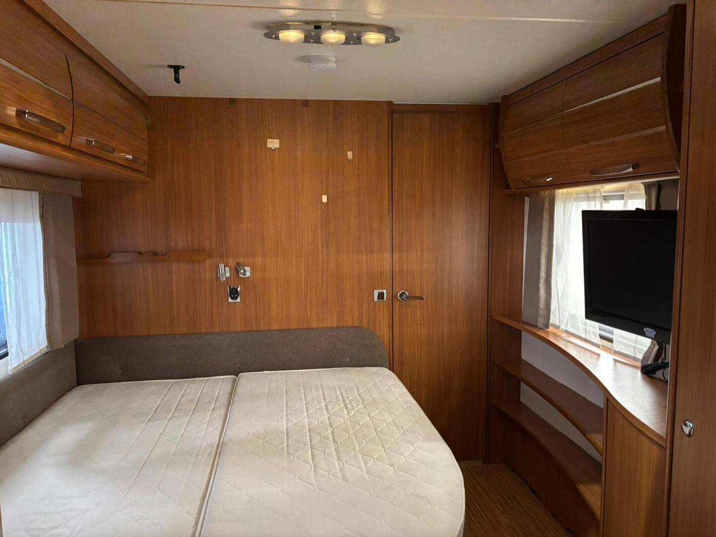 ADRIA 743 UP 2013