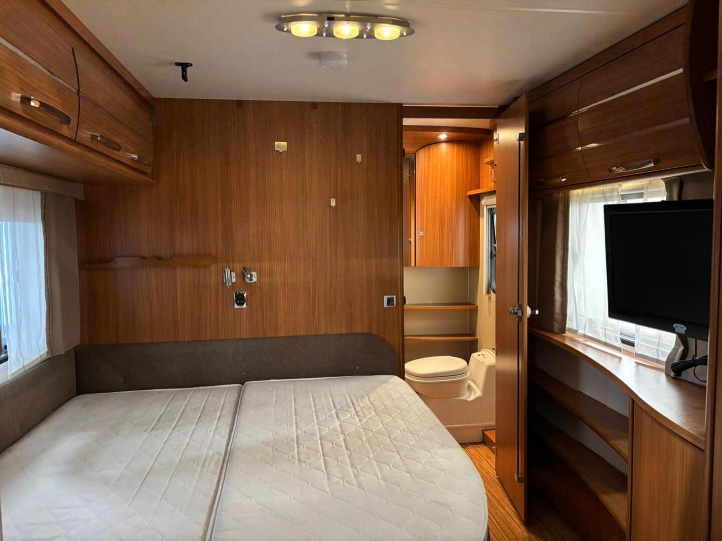 ADRIA 743 UP 2013