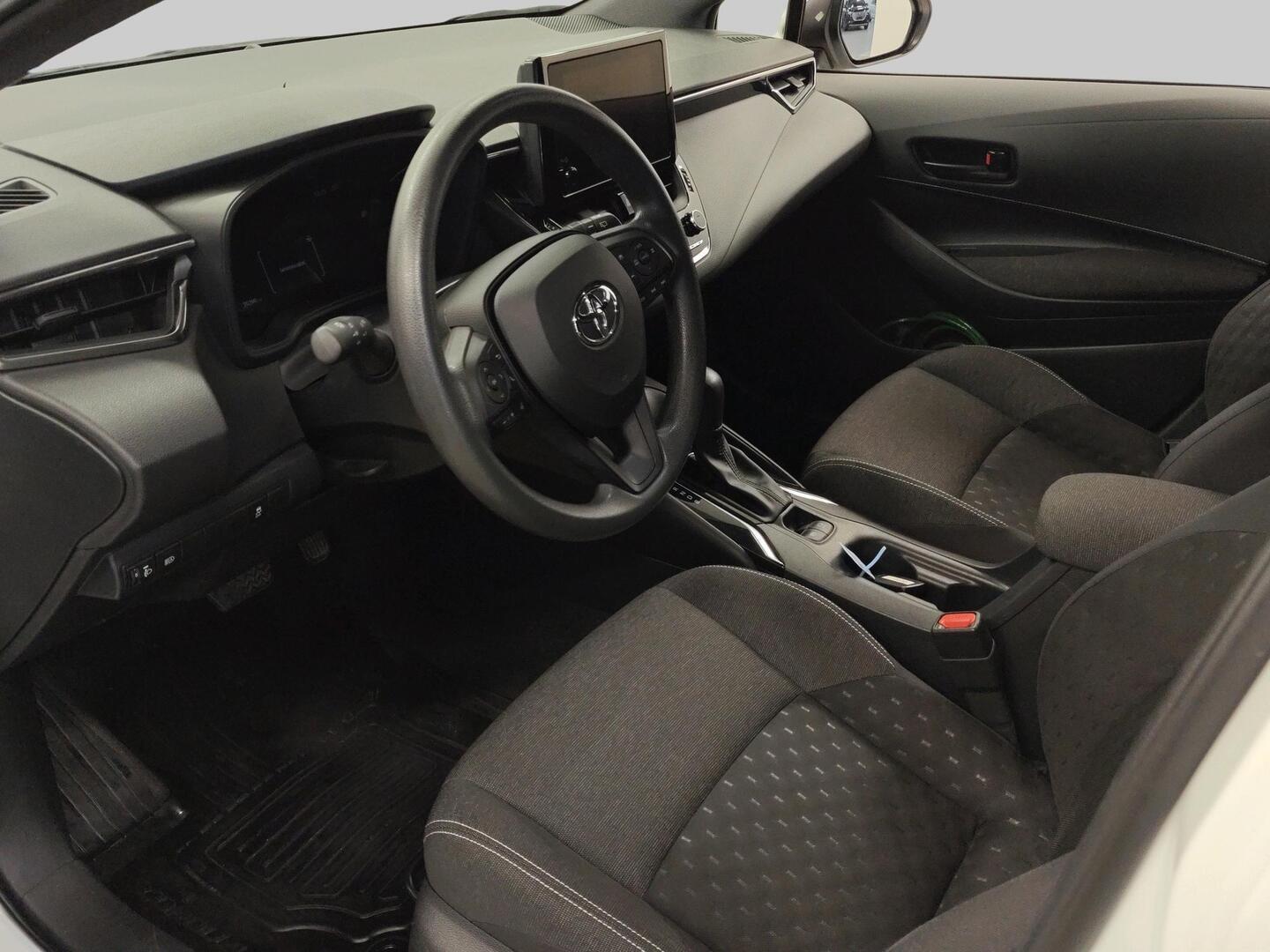 TOYOTA Corolla 2024