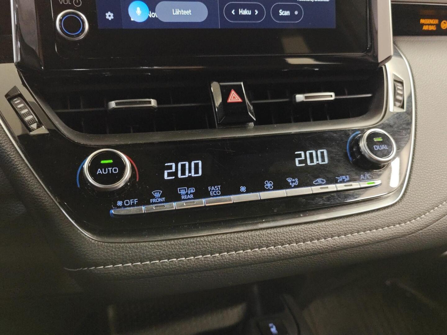 TOYOTA Corolla 2022
