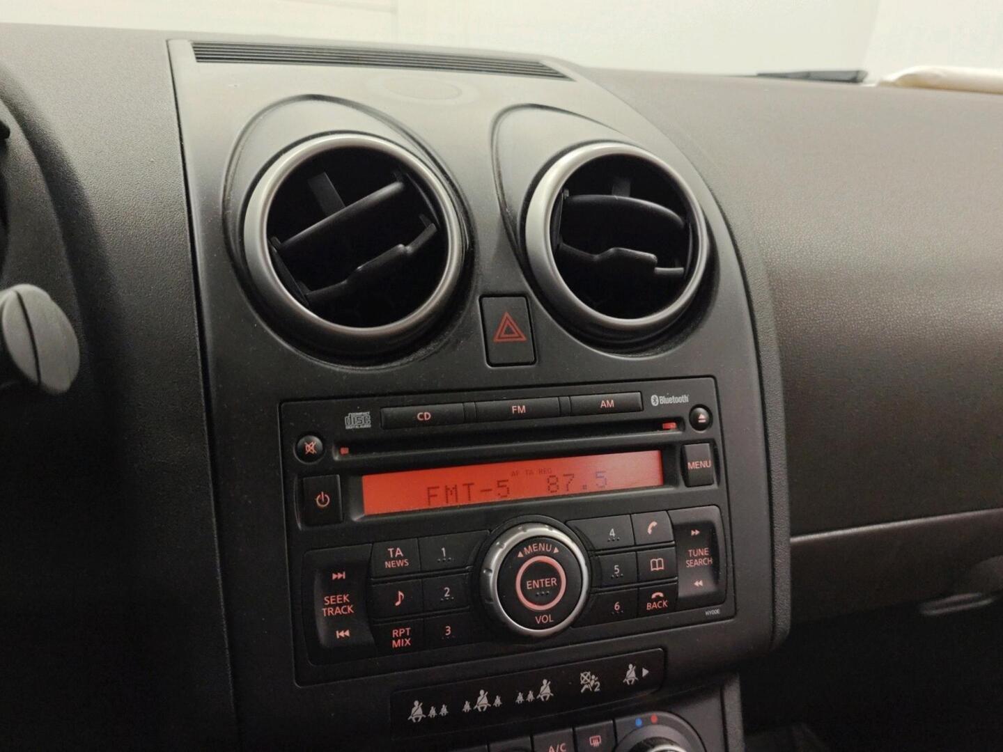 NISSAN Qashqai 2008