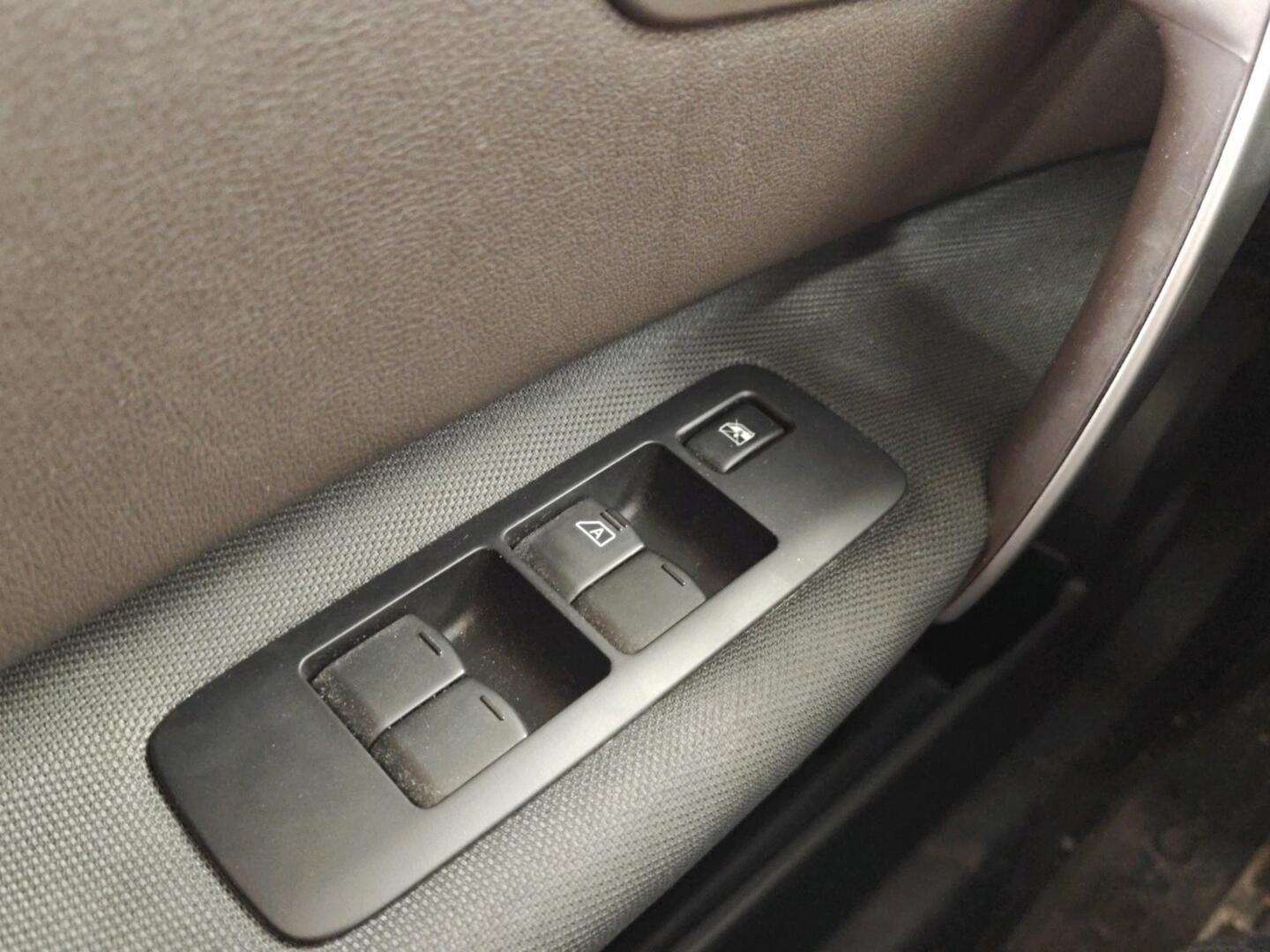 NISSAN Qashqai 2008