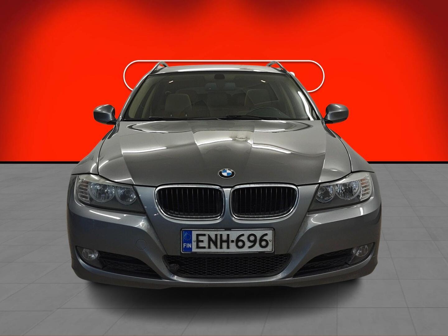 BMW 320 2009