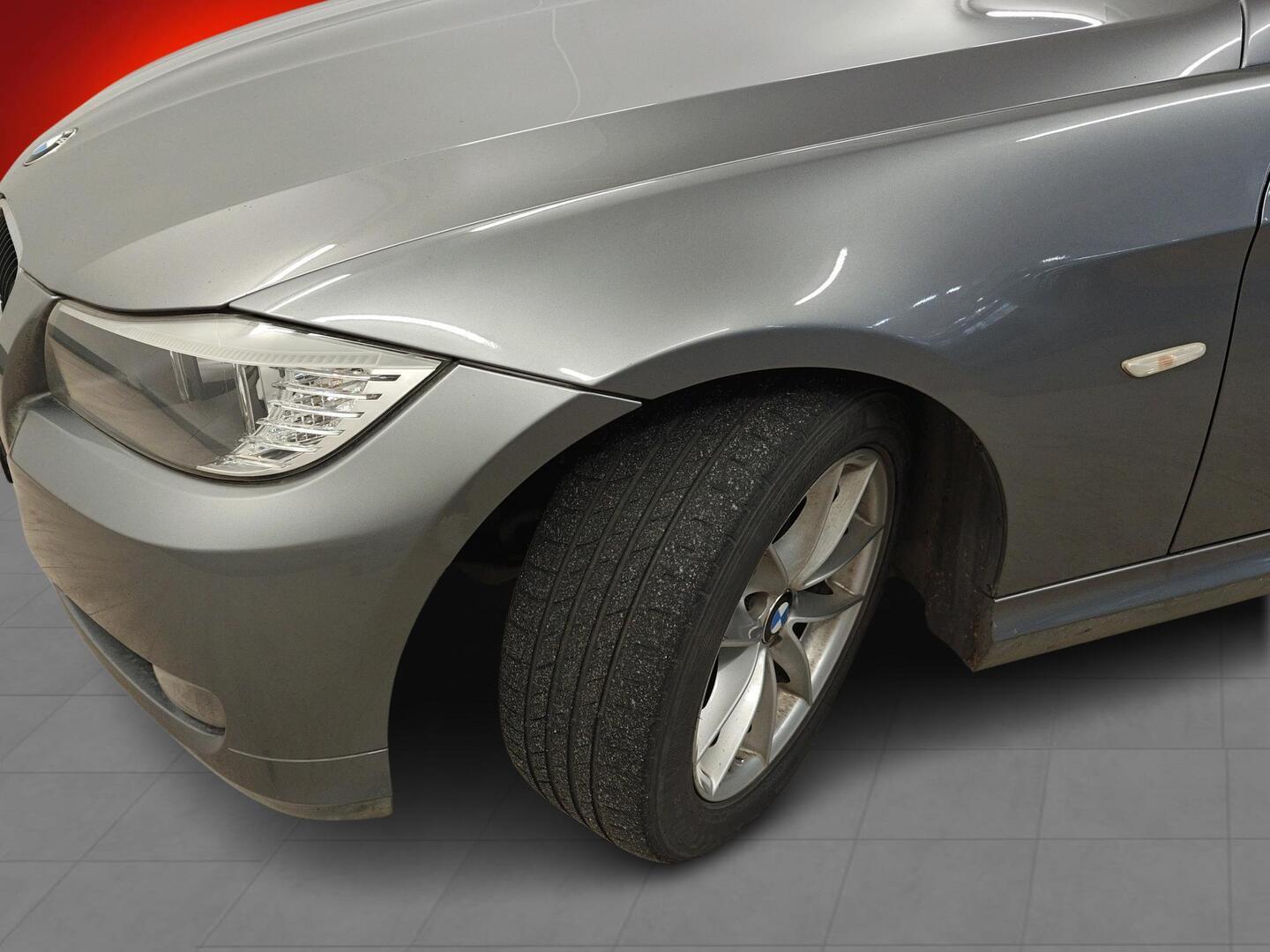 BMW 320 2009