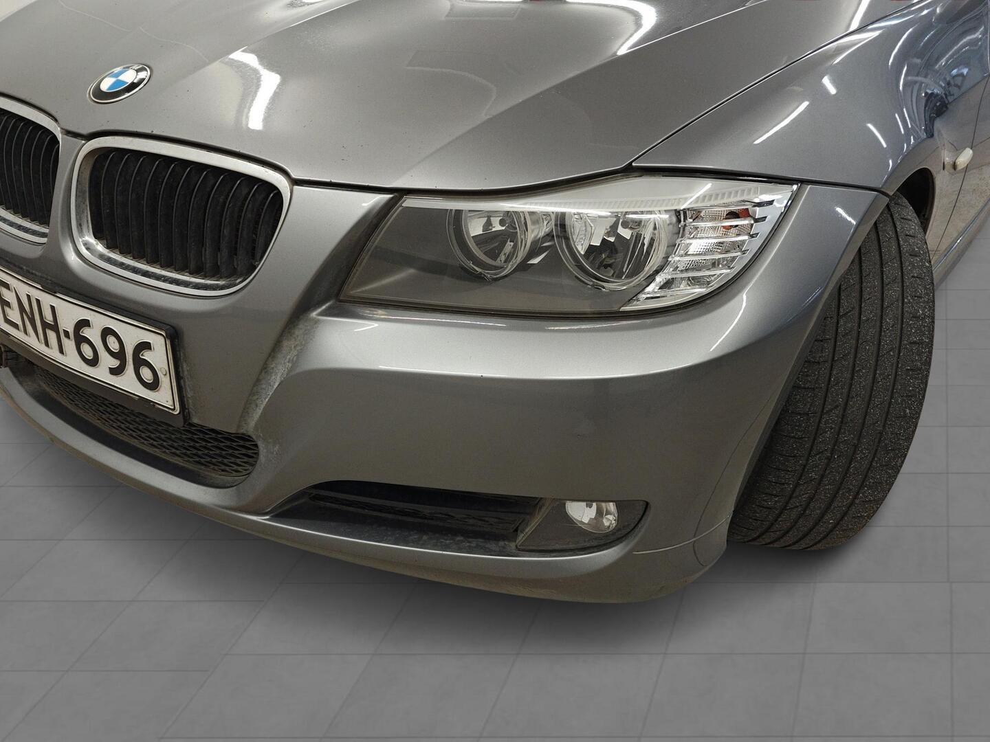 BMW 320 2009