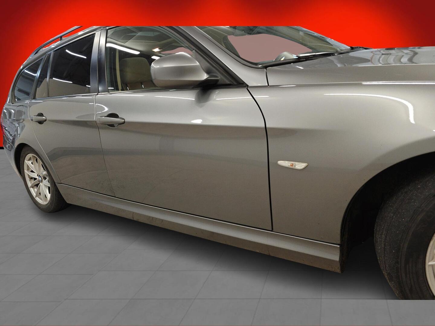 BMW 320 2009
