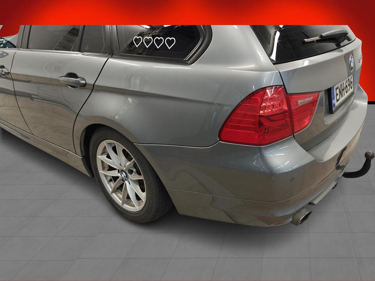 BMW 320 2009