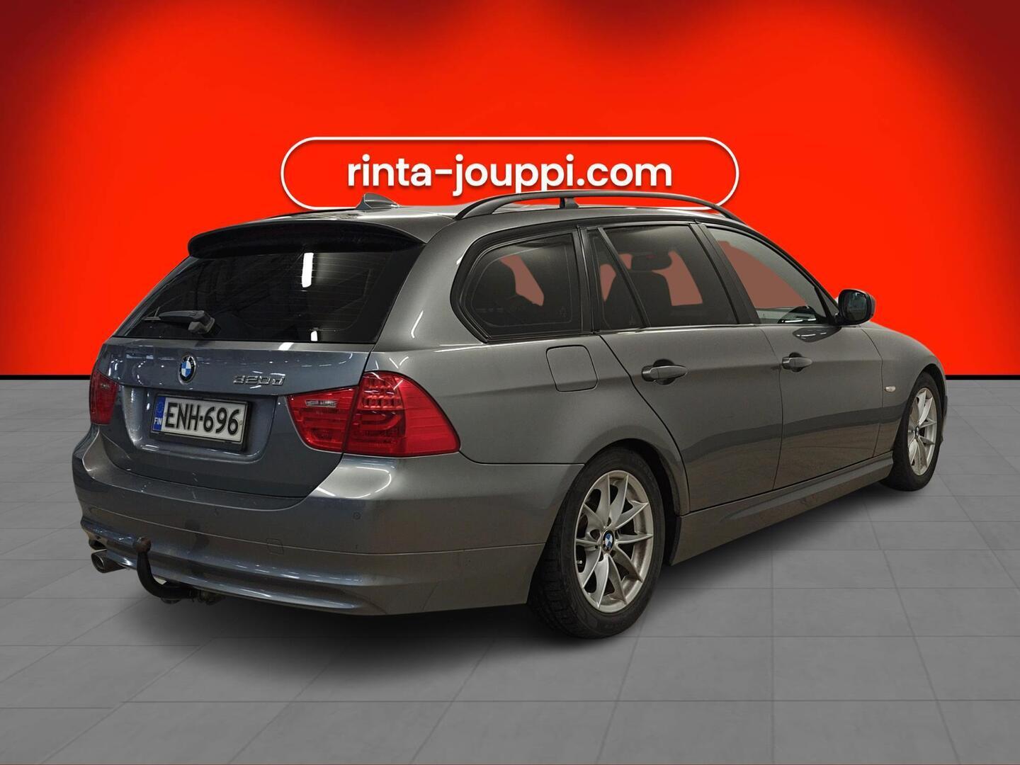 BMW 320 2009