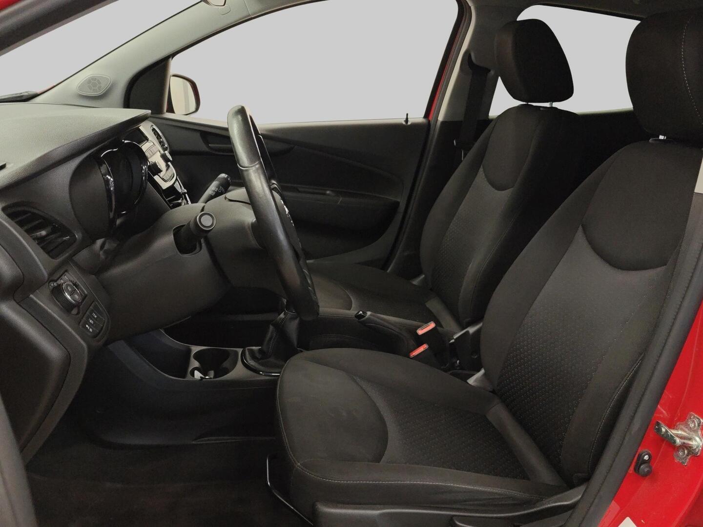OPEL Karl 2016