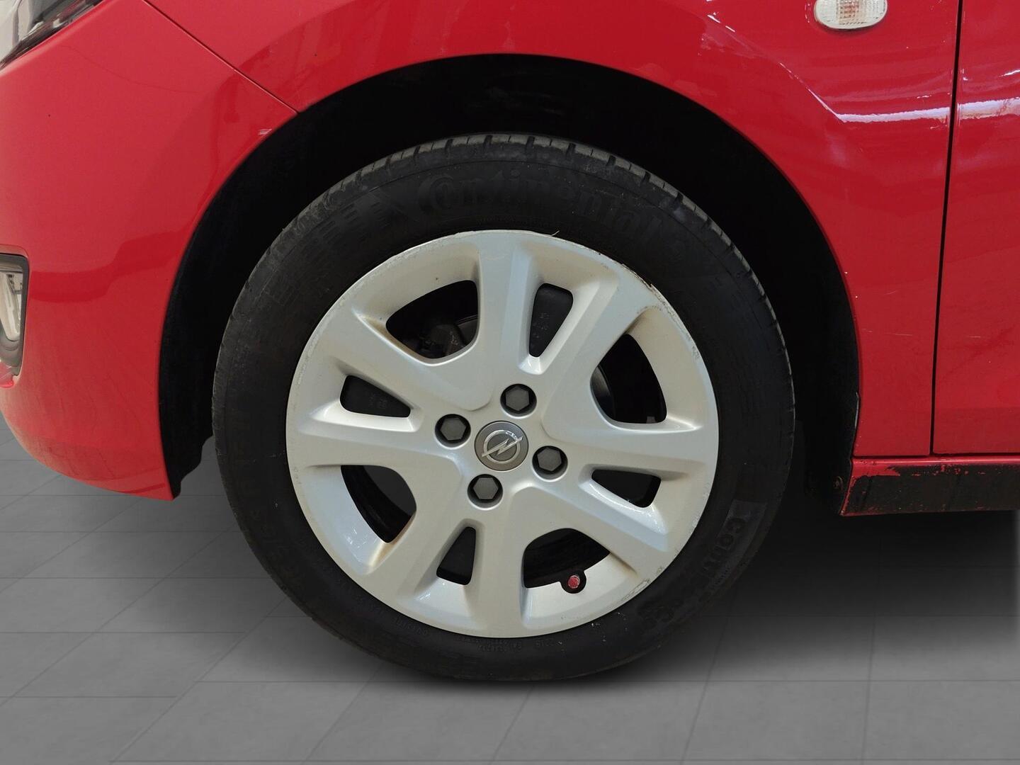 OPEL Karl 2016