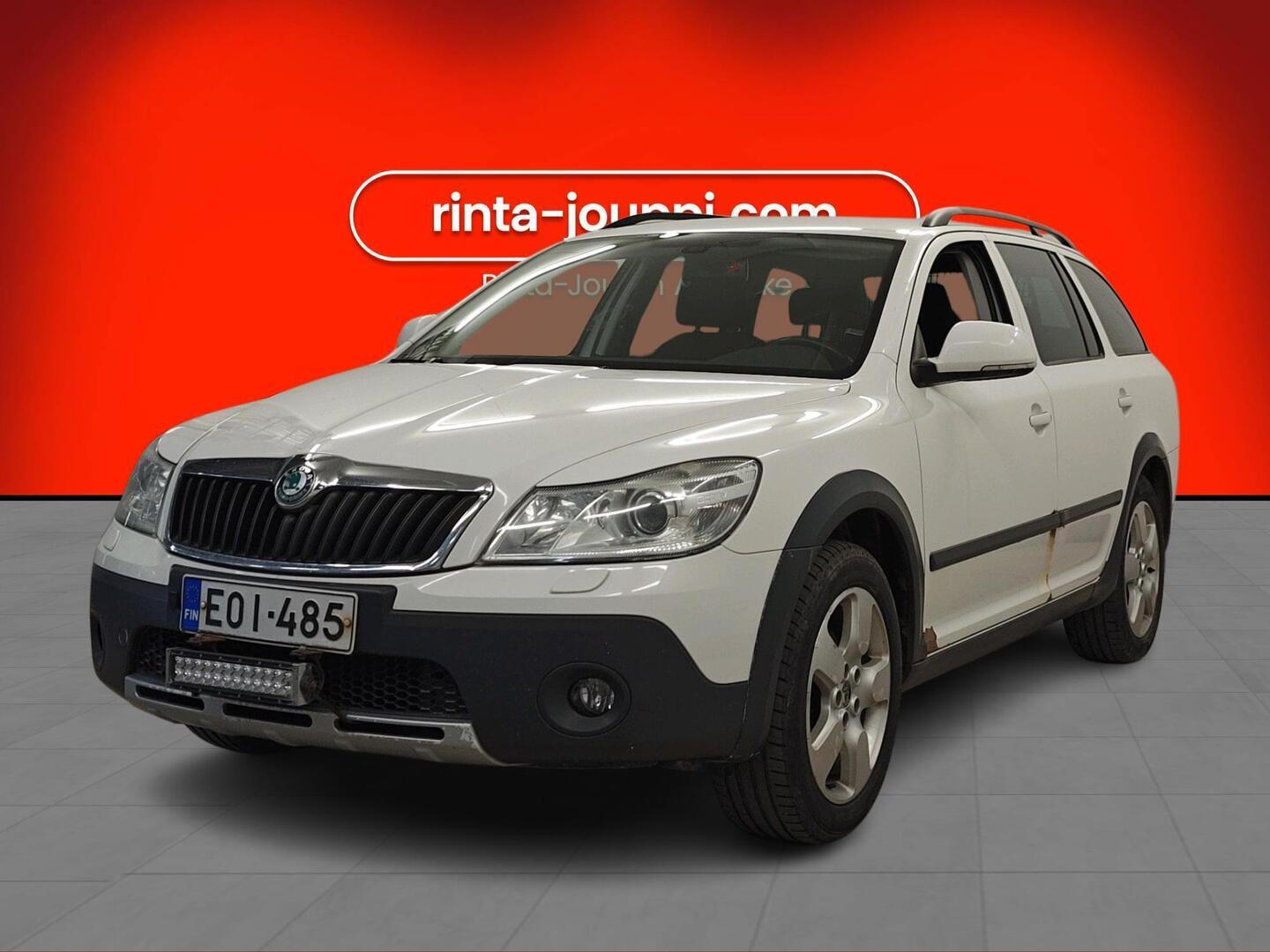 SKODA Octavia 2011