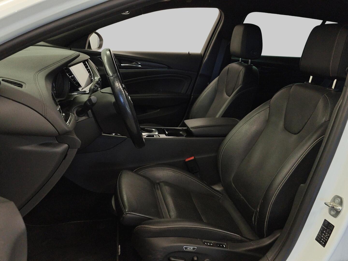 OPEL Insignia 2018