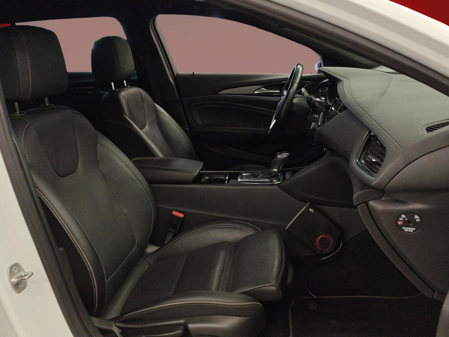 OPEL Insignia 2018