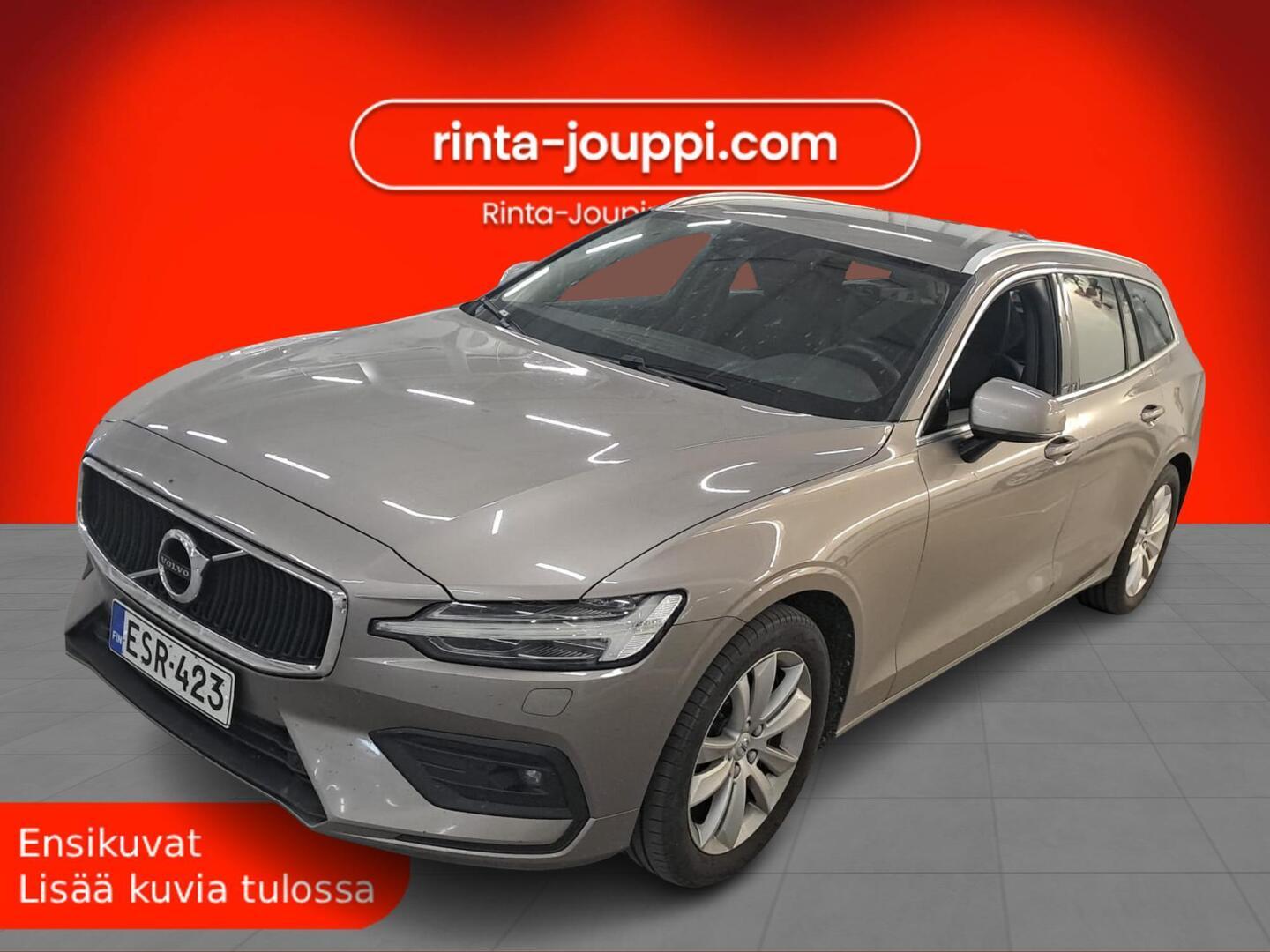 VOLVO V60 2021