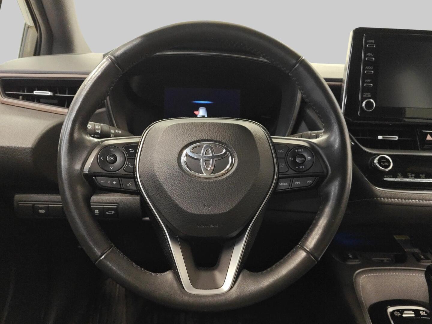 TOYOTA Corolla 2021