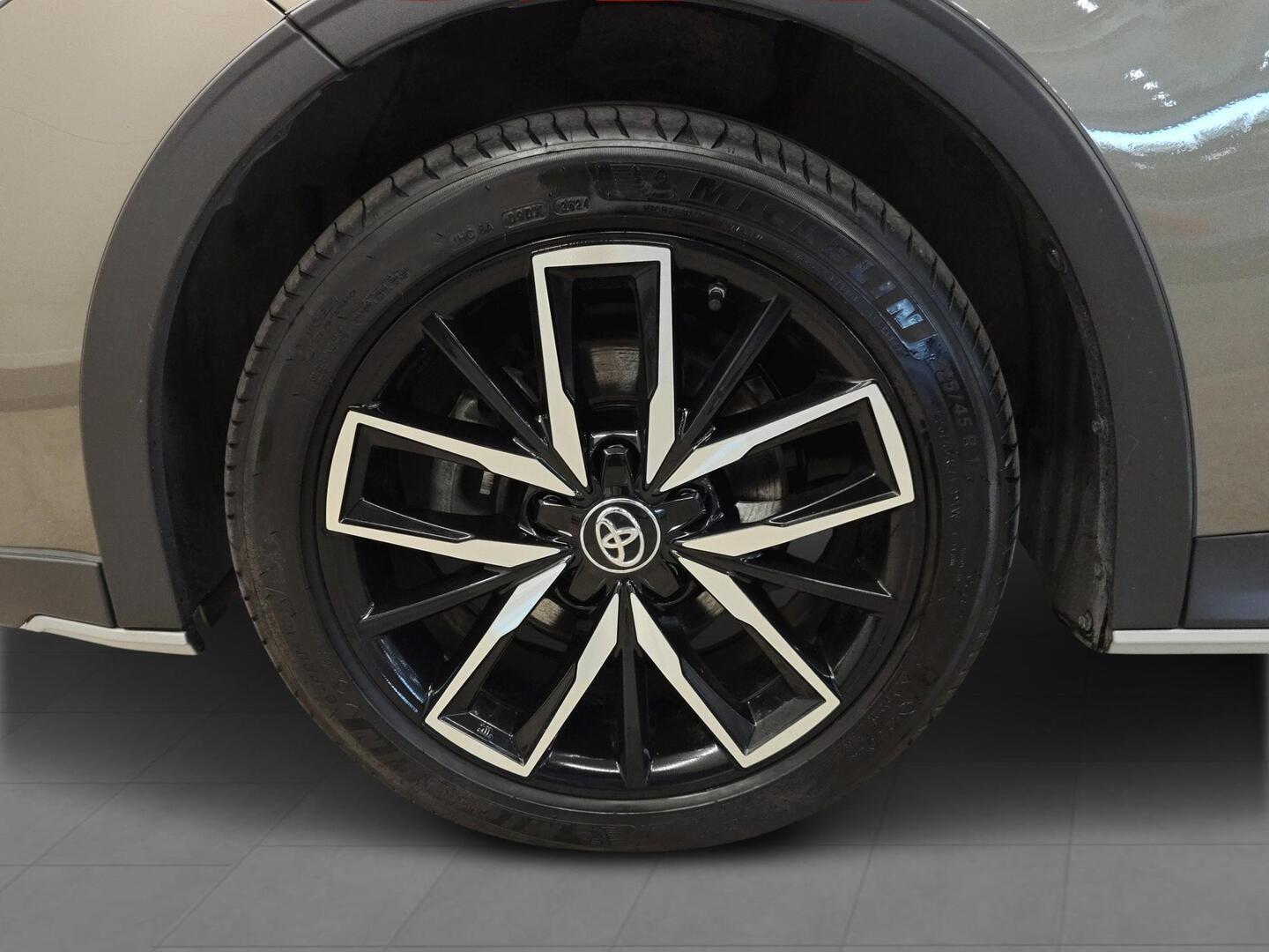 TOYOTA Corolla 2021