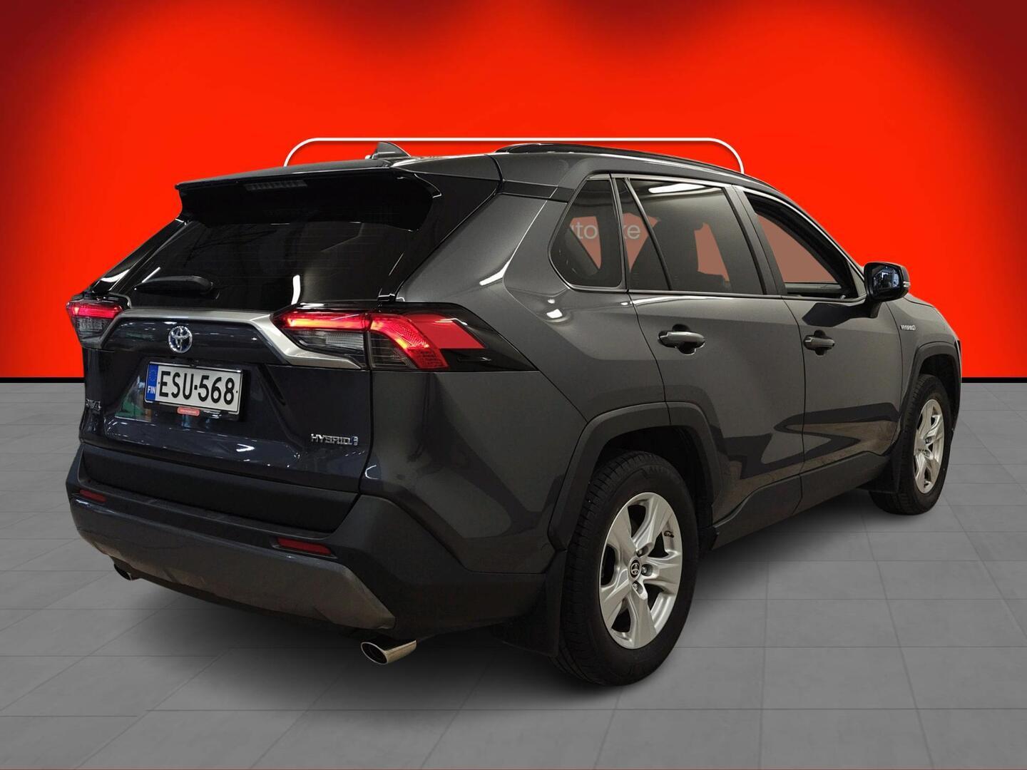 TOYOTA RAV4 2021