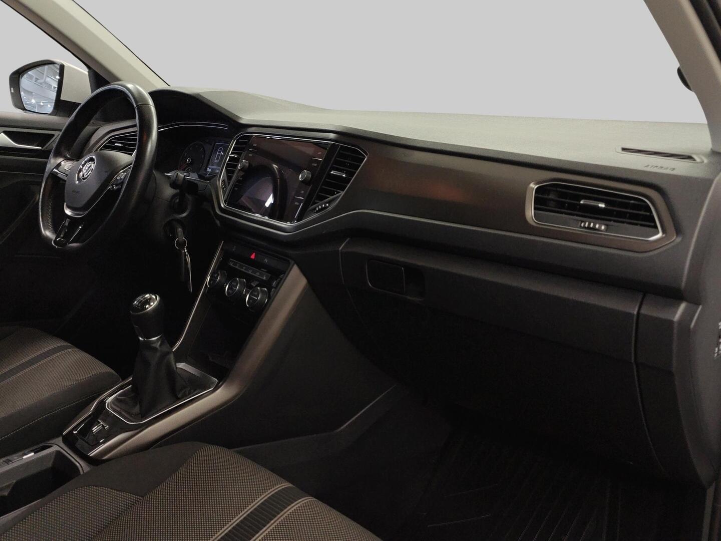 VOLKSWAGEN T-Roc 2018