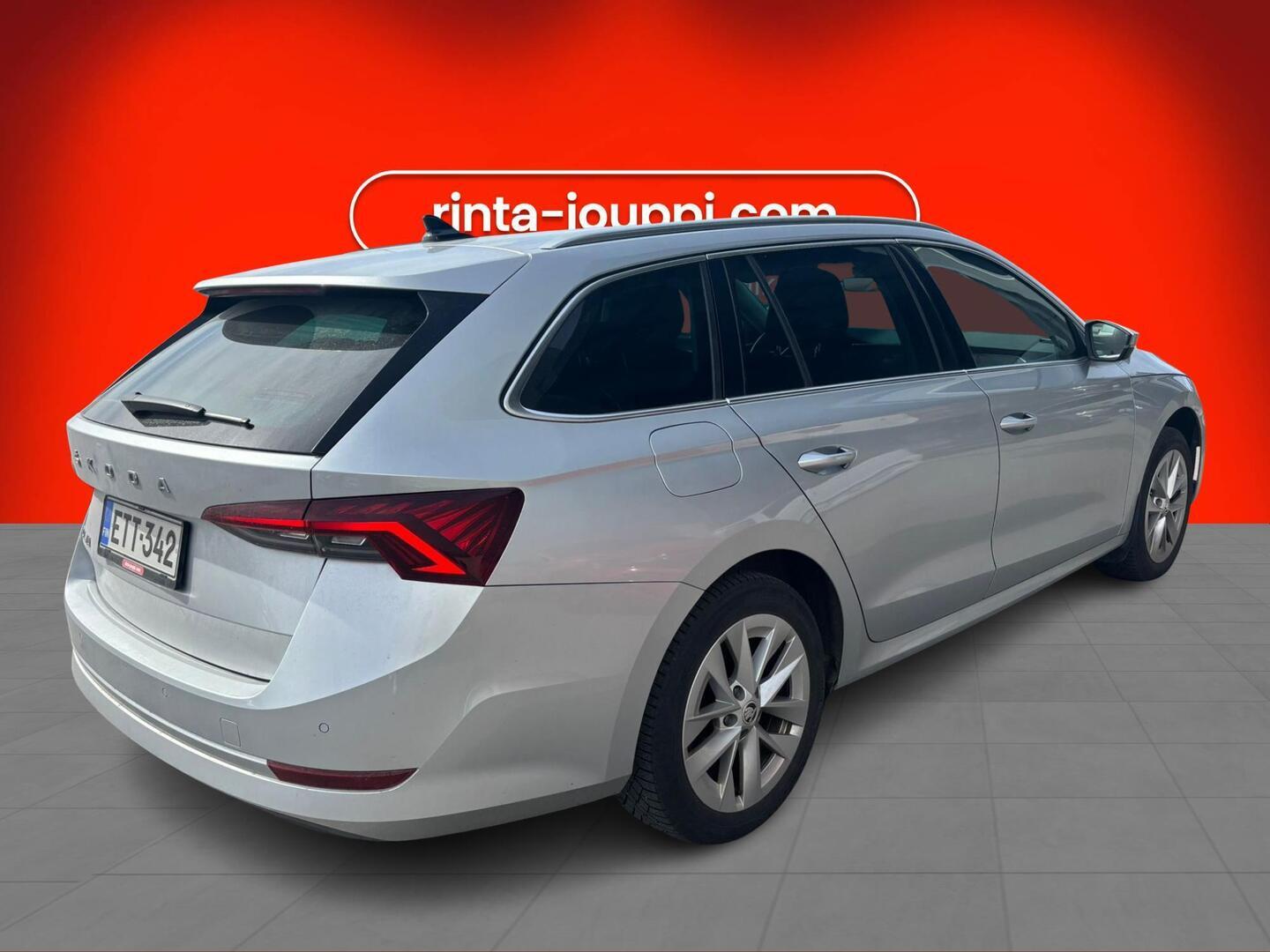 SKODA Octavia 2021